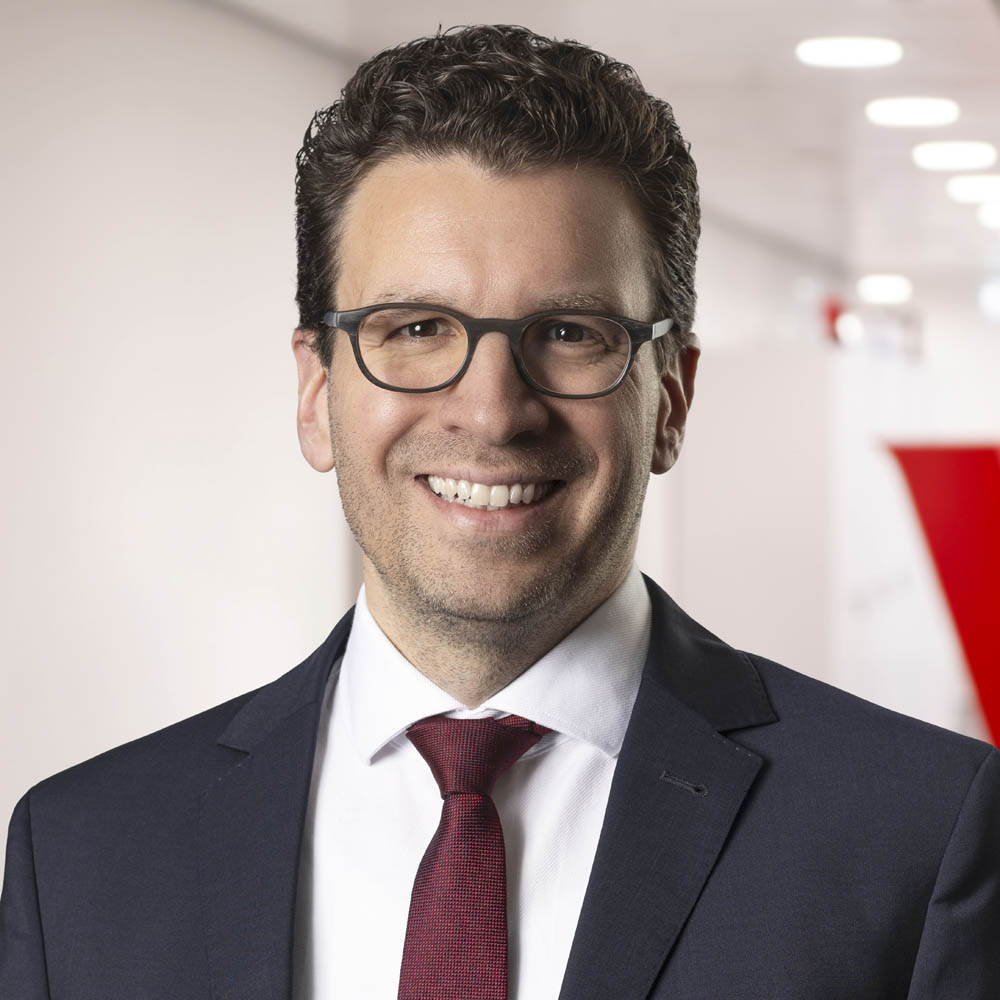 Axel Haus + ' ' + Senior Executive, Vanguard